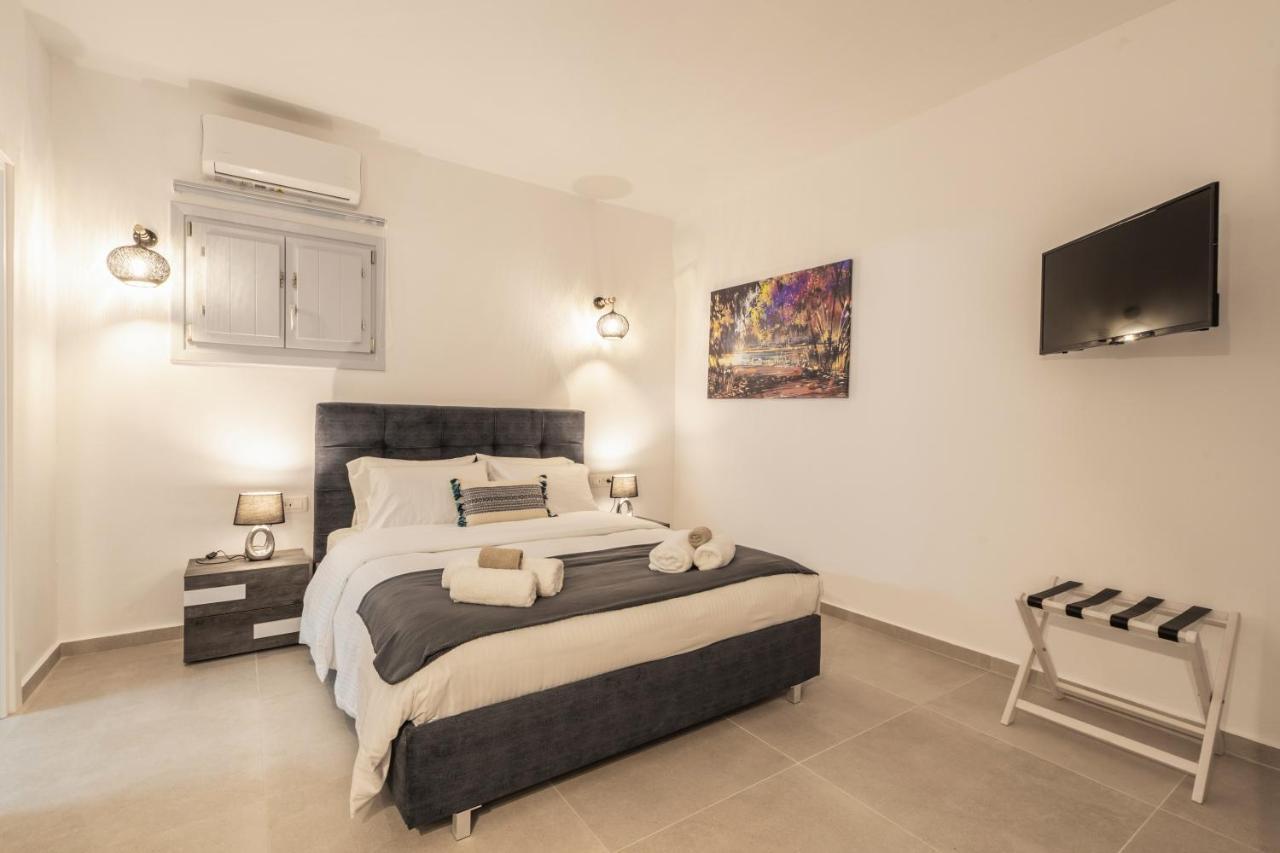 Sn Santorini Apartments Kamári Extérieur photo
