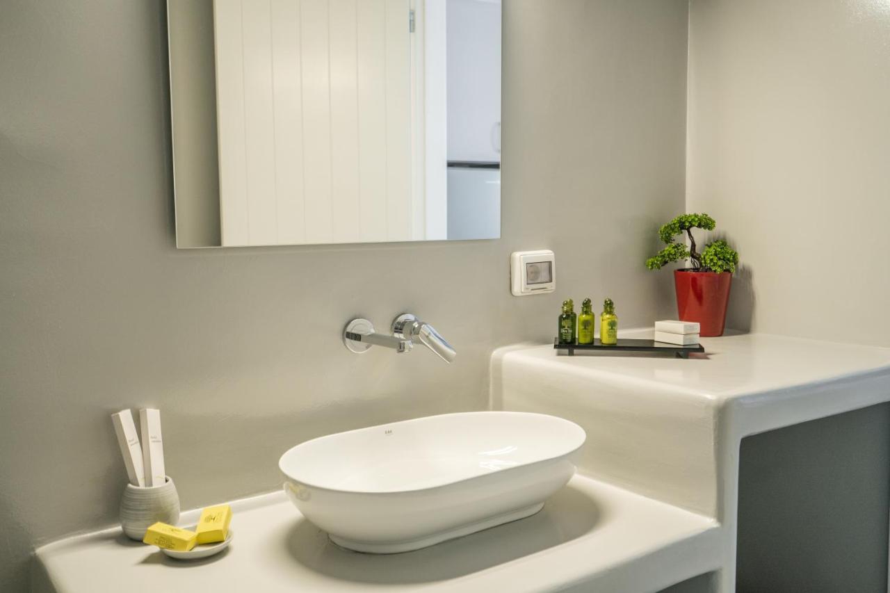 Sn Santorini Apartments Kamári Extérieur photo