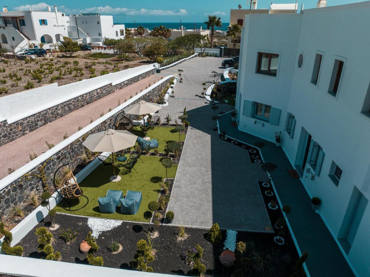 Sn Santorini Apartments Kamári Extérieur photo